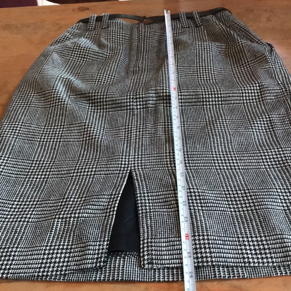 Peabody House Short double breasted blazer an Pencil skirt with belt size 9/10. - Picture 12 of 14